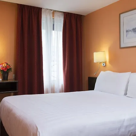 Bac Saint-germain 3* Paříž