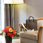 Bac Saint-germain Hotell 3*