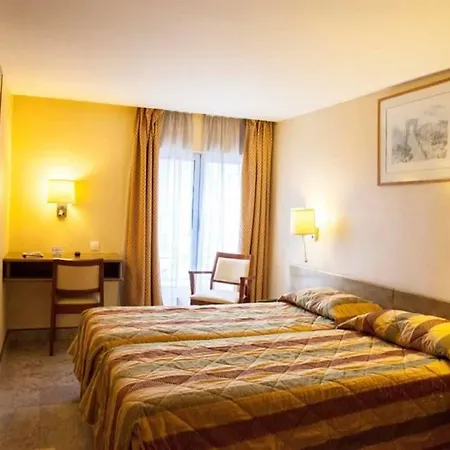 Bac Saint-germain 3* Parijs
