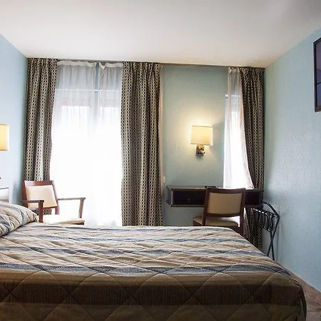 Bac Saint-germain Париж