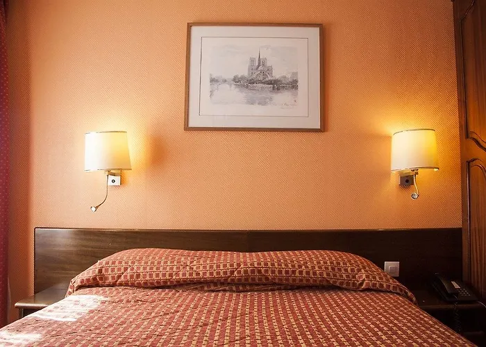 Hotel Bac Saint-germain 3*