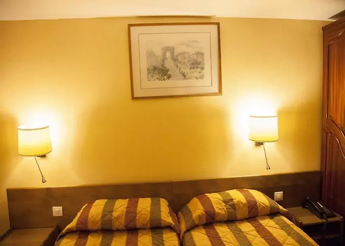 Bac Saint-germain Отель 3*