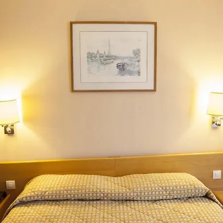 Bac Saint-germain 3* Paříž
